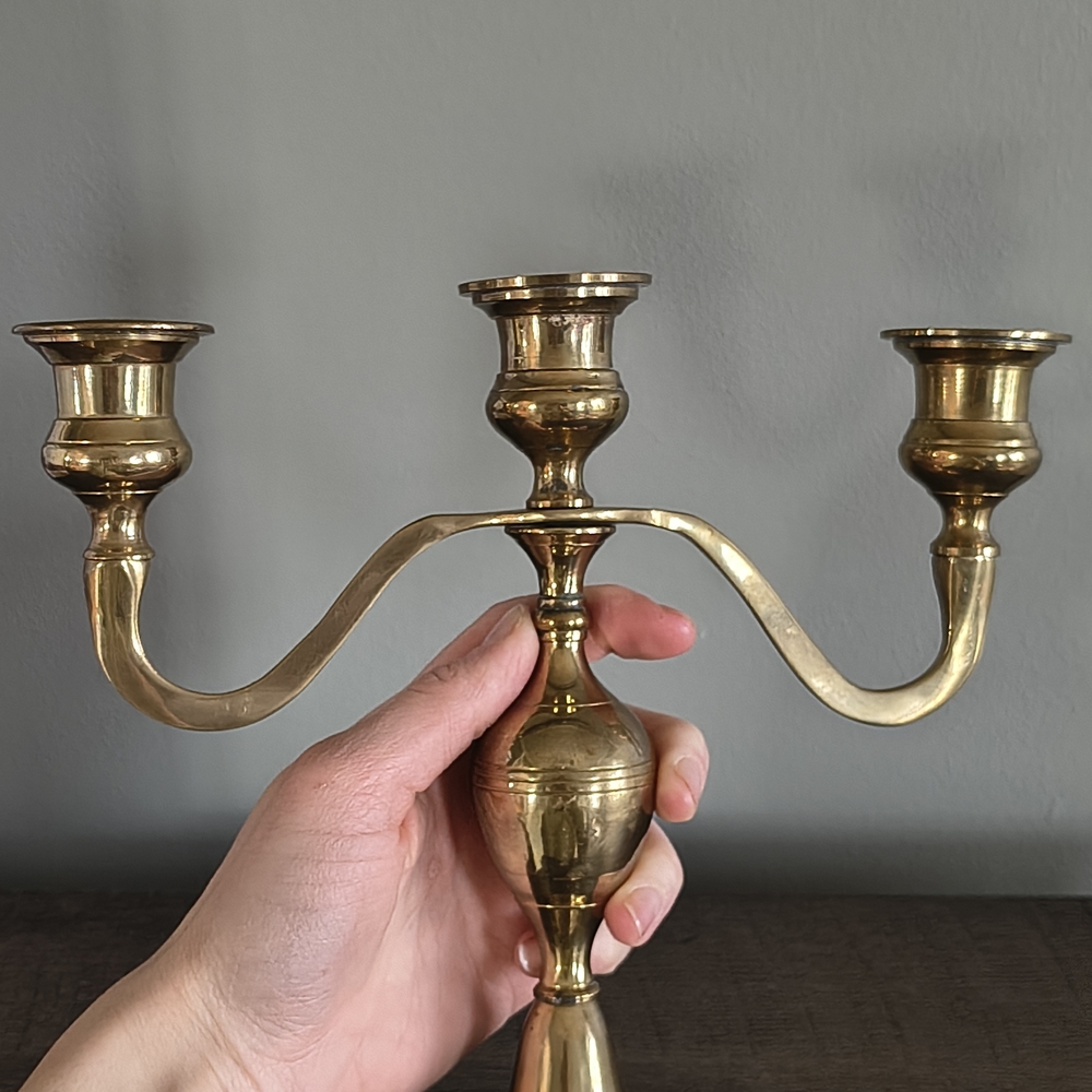 Elegant Gold Candelabra - Picture 2 of 6